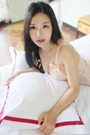 扒开美女下面进去_高清免费观看最新